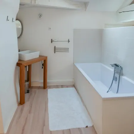 Panzió Le Petit Domaine De 3*